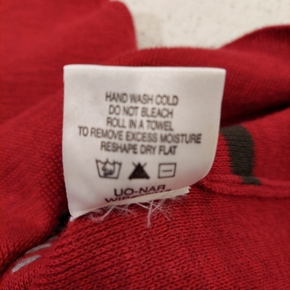 Vintage Woolrich Holiday Christmas Cardigan Sweater Vest Size Large Red Classic - Picture 11 of 12